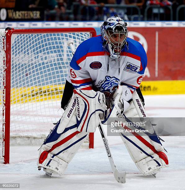 Goalkeeper Patrick Ehelechner of Nuernberg in action during the DEL match between Adler Mannheim and Ice Tigers Nuernberg at the SAP Arena on...
