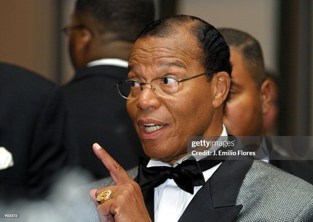 Minister Louis Farakhan mingles after a classical music concert that