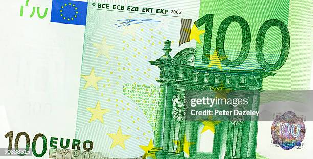 one hundred euro note. - euro scheine stock-fotos und bilder