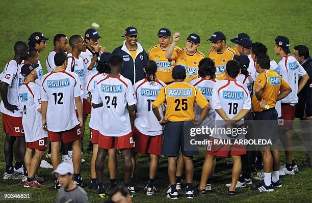 Colombian national football team coach Eduardo Lara speaks during a training session on September 4, 2009 in Medellin, Antioquia department,...