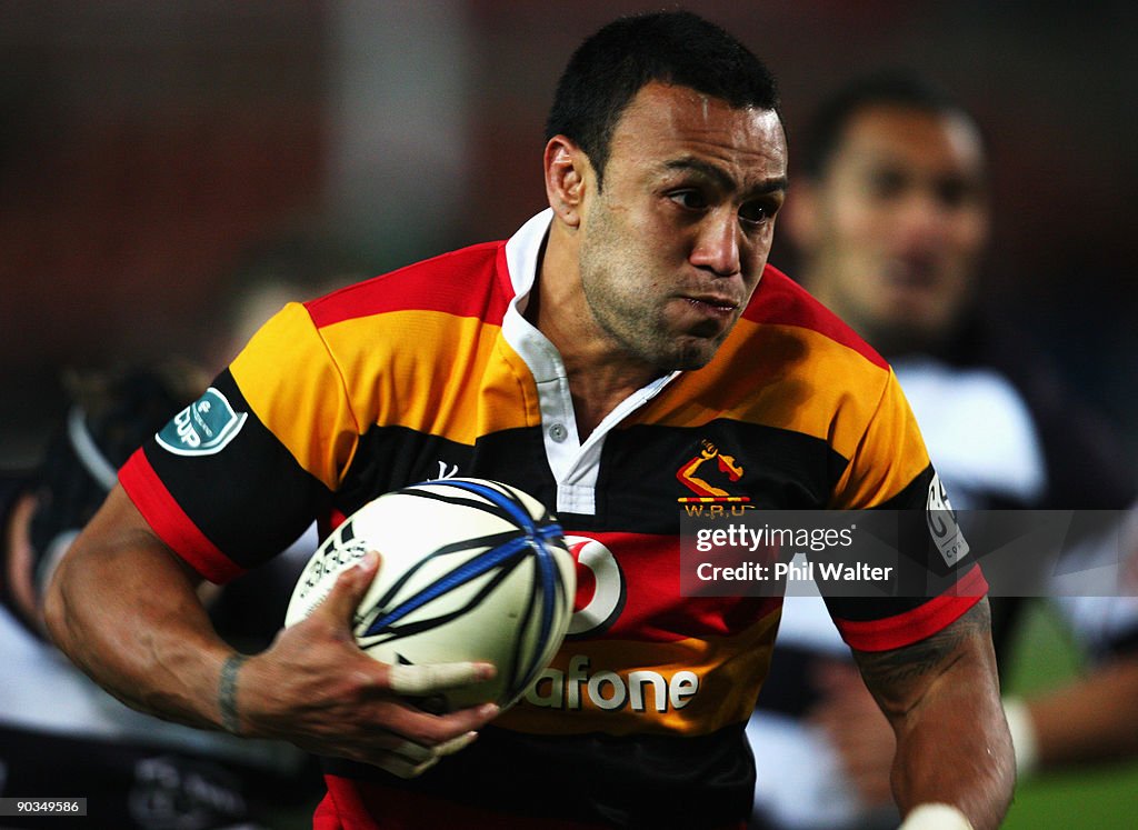 Sosene Anesi of Waikato in action during the Air New Zealand Cup
