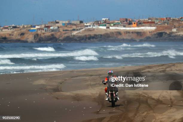 Emanuel Gyenes of Romania and Autonet Motorcycle Team rides a 450 Rally Replica KTM in the Classe 2.2 : Marathon during stage five of the 2018 Dakar...