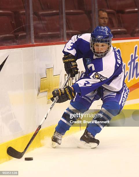 Emma Laaksonen Team Finland skates against Team USA during the Hockey Canada Cup at General Motors Place on August 31, 2009 in Vancouver, Canada.