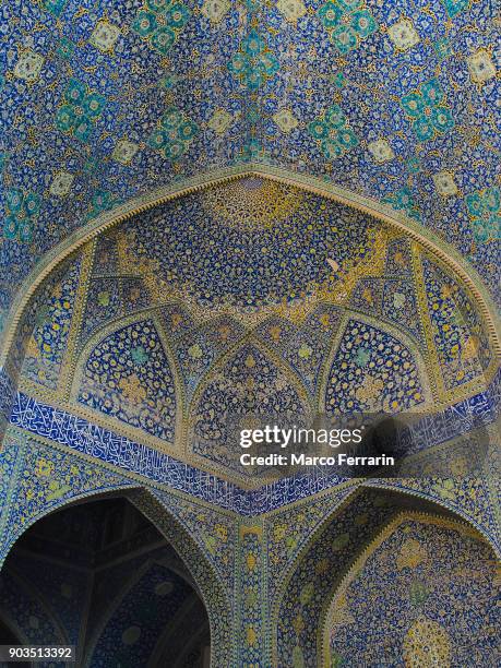 Islamic Tile Building Islamic Tile Walls Photos et images de collection - Getty Images