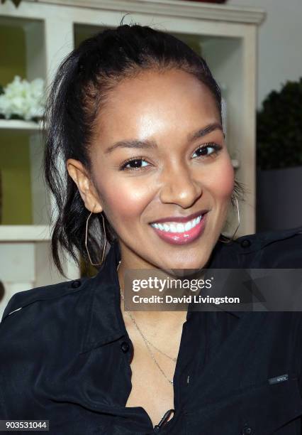Elizabeth Mathis Actor 336 Elizabeth Mathis Stock Photos, High-Res Pictures, and Images ...