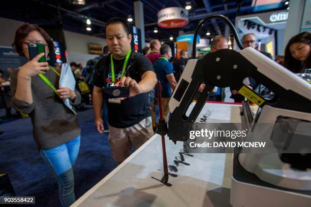 Human And Bot Creating Magic 29 Robot Magician Stock Photos, High-Res Pictures, and Images - Getty ...