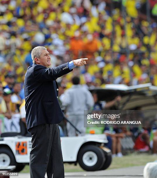 Colombian head coach, Eduardo Lara, gestures during their FIFA World Cup South Africa 2010 qualifier football match against Ecuador at the Atanasio...
