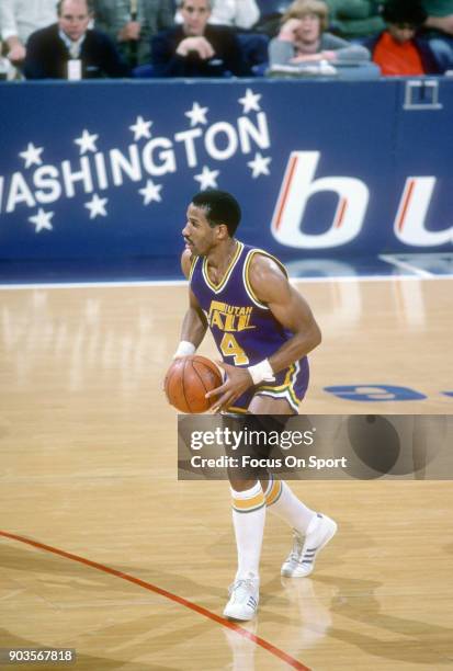Adrian Dantley of the Utah Jazz in action against the Washington Bullets during an NBA basketball game circa 1984 at the Capital Centre in Landover,...