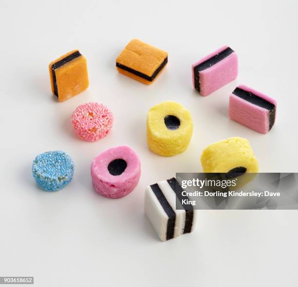 Bangle Maker 379 Bangle Maker Stock Photos, High-Res Pictures, and Images - Getty Images