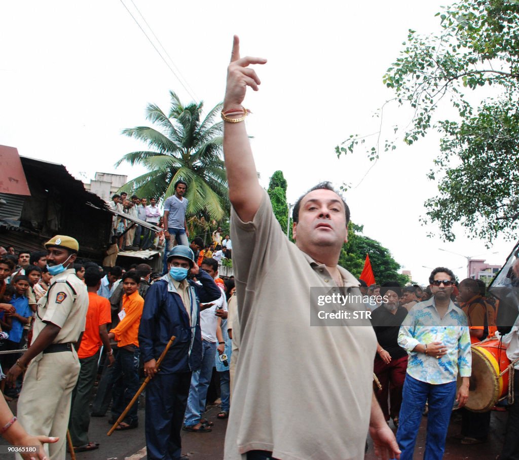 Indian Bollywood actor Rajiv Kapoor atte