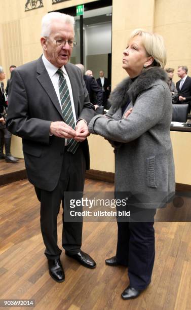 Berlin, Bundesrat, letzte Sitzung im alten Jahr: Winfried Kretschmann, Hannelore Kraft