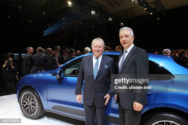 Leipzig, Sachsen, Eroeffnung des neuen Porsche Werks. Es ist der groesste Neubau, den Porsche je gebaut hat. Der Leipziger Standort wurde zum...