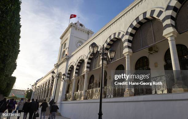 external front of the ministry of finance at the "place du gouvernement" - tunisia tunis stock pictures, royalty-free photos & images