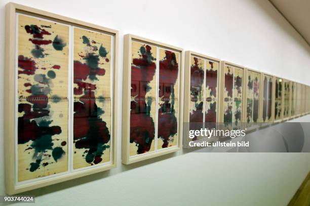 Die Ausstellung "Sigmar Polke ? Gerhard Richter. Schöne Bescherung" gastiert vom 13. März bis 28. August 2016 im Museum Morsbroich in Leverkusen. Das...