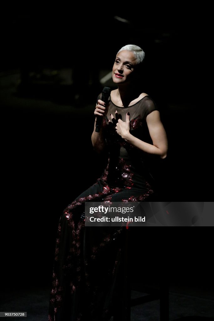 Portugiesische Fadosängerin Mariza gastiert auf ihrer "Mundo"-Tour in der Philharmonie Köln