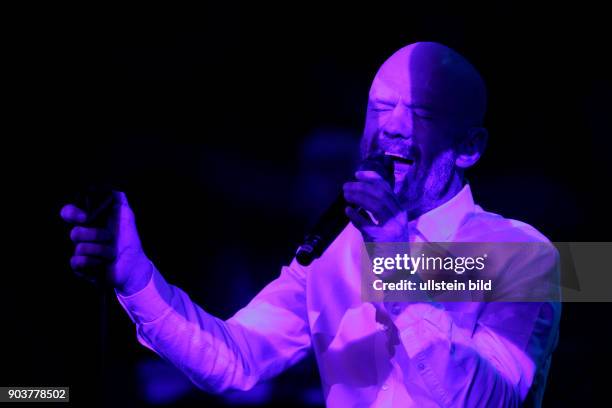 Jimmy Somerville und Band "Freedom To Dance"-TourGloria Theater Köln