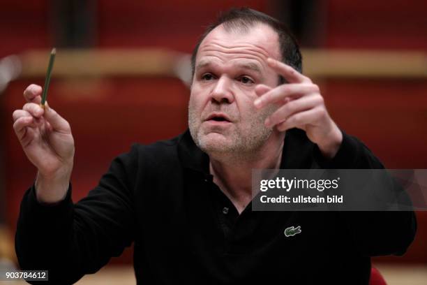 François-Xavier Roth leitet das Gürzenich-Orchester KölnPhilharmonie Köln