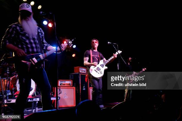 Eagles of Death Metal "Zipper Down"-Tour Eagles of Death Metal bestehen aus: Jesse ?The Devil? Hughes , Dave Catching , Brian O?Connor und Claude...