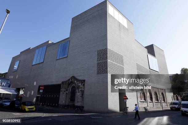 Kolumba, das Kunstmuseum des Erzbistums Köln Die neue Jahresausstellung "Me in a no-time state ? Über das Individuum" gastiert vom 15. September 2016...