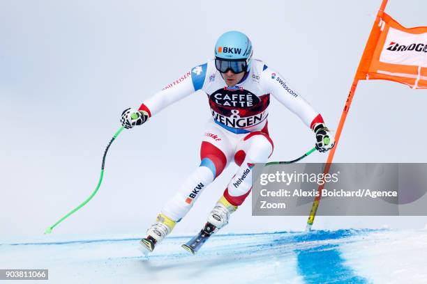 Patrick Kueng of Switzerland competes during the Audi FIS Alpine Ski World Cup Men's Downhill Training on January 11, 2018 in Wengen, Switzerland.