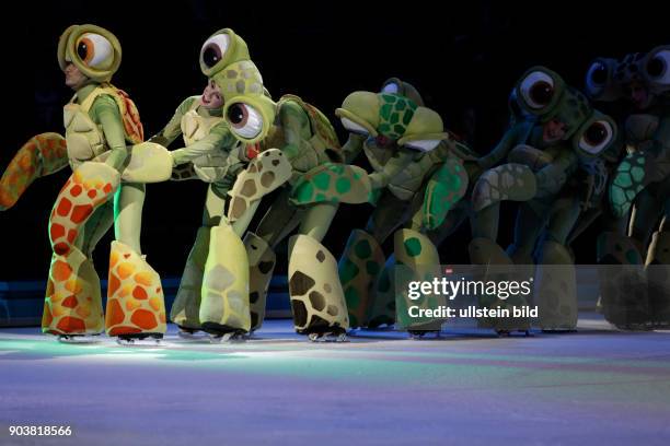 Disney on Ice ? 100 Jahre voller Zauber gastiert vom 04. Bis 06. November 2016 mit sechs Shows in der Lanxess-Arena Köln. Disney On Ice ? 100 Jahre...