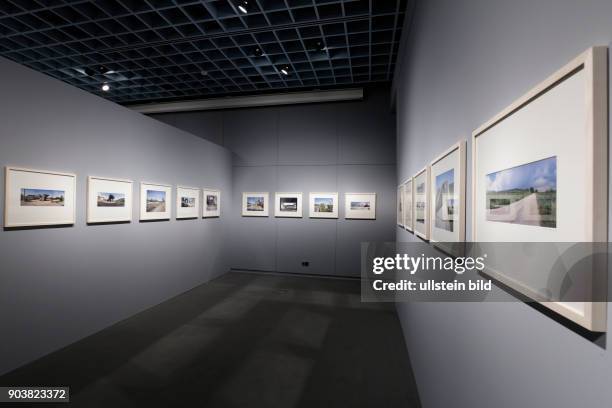 Ausstellung "Via Appia - Photographien von Martin Claßen" gastiert während der Laufzeit der ?Photokina? sowie der ?Internationalen Photoszene Köln?...