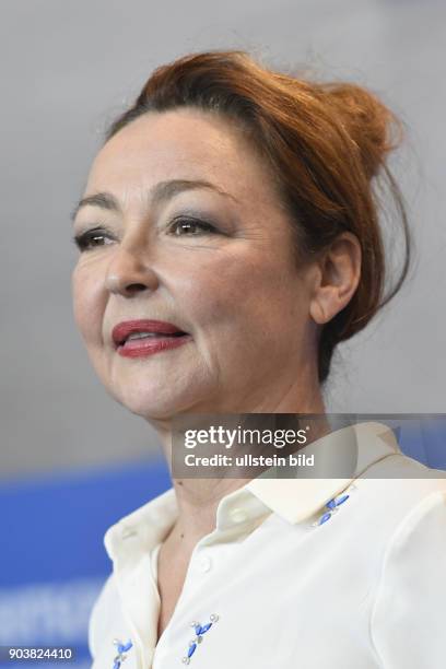 Schauspielerin Catherine Frot bei der Pressekonferenz zum Film SAGE FEMME / THE MIDWIFE anlässlich der 67. Berlinale