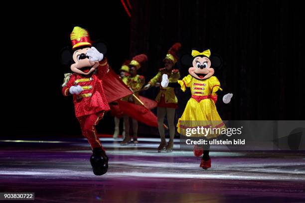 Disney on Ice ? 100 Jahre voller Zauber gastiert vom 04. Bis 06. November 2016 mit sechs Shows in der Lanxess-Arena Köln. Disney On Ice ? 100 Jahre...