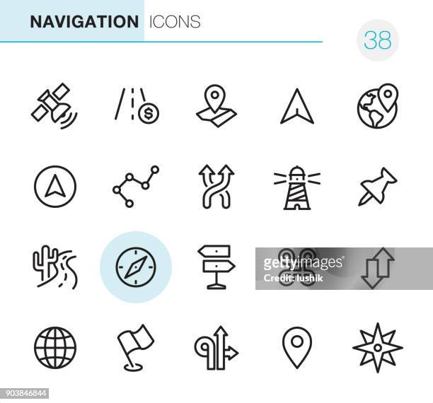 illustrazioni stock, clip art, cartoni animati e icone di tendenza di navigazione - icone pixel perfect - indicatore di direzione segnale