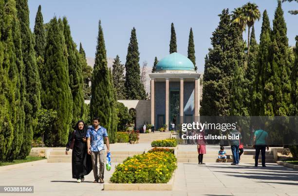 Grabmal des Saadi , Iran, IRN, Shiraz, Schiras, Schiraz, Garten des Iran, Islamische Republik Iran, Gottesstaat, Persien, Vorderasien, Schiiten,...