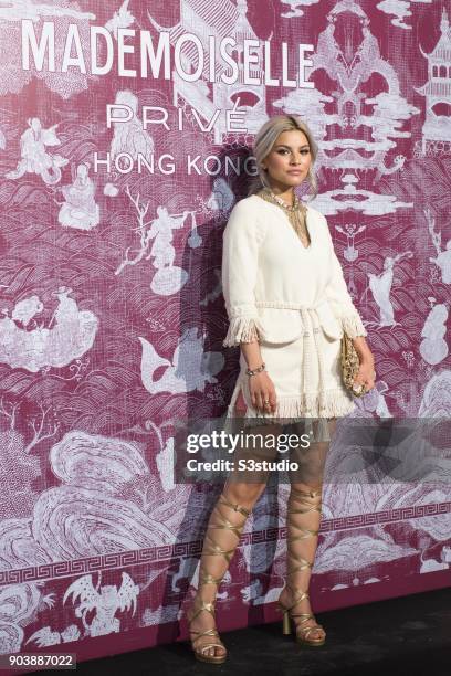 Tabitha Singer Tabitha Fair Photos and Premium High Res Pictures - Getty Images