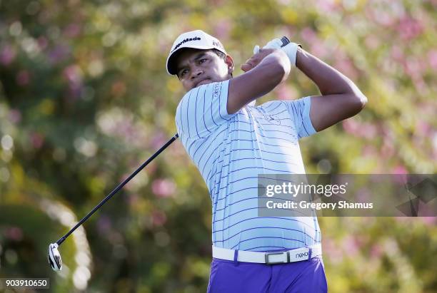 Fabian Gómez of Argentina plays his shot from the fifth tee during round one of the Sony Open In Hawaii at Waialae Country Club on January 11, 2018...