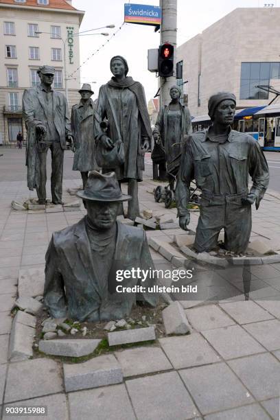 Skulpturengruppe DER ÜBERGANG in Wroclaw/Breslau