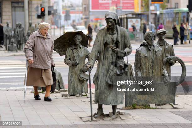 Skulpturengruppe DER ÜBERGANG in Wroclaw/Breslau