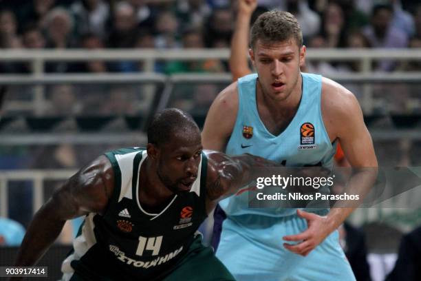 Aleksandar Vezenkov, #14 of FC Barcelona Lassa competes with James Gist, #14 of Panathinaikos Superfoods Athens during the 2017/2018 Turkish Airlines...