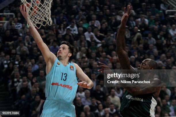 Thomas Heurtel, #13 of FC Barcelona Lassa in action during the 2017/2018 Turkish Airlines EuroLeague Regular Season Round 17 game between...