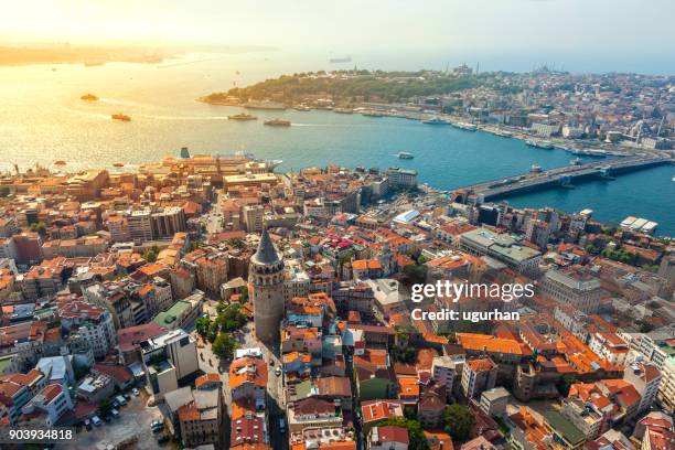 ausblicke auf istanbul - bosporus bucht goldenes horn istanbul stock-fotos und bilder