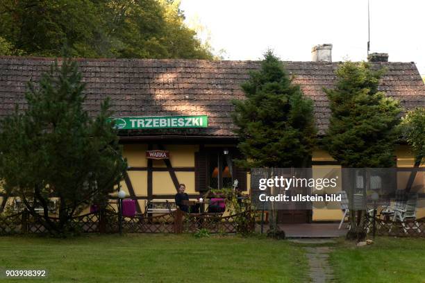 Restaurant Trzebieszki an der Strasse 22 nahe der Ortschaft Szewecja - Polen