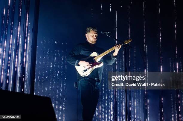 Joe Newman of Alt-J performs at AccorHotels Arena on January 11, 2018 in Paris, France.