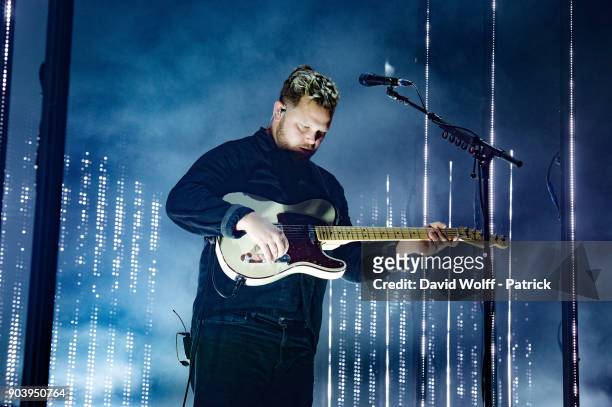 Joe Newman of Alt-J performs at AccorHotels Arena on January 11, 2018 in Paris, France.