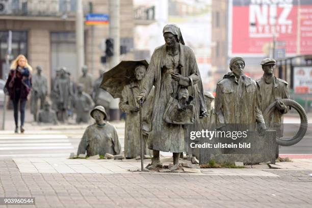 Skulpturengruppe DER ÜBERGANG in Wroclaw/Breslau