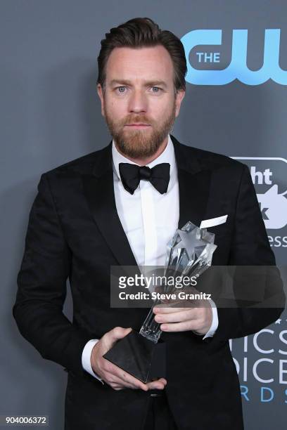 Actor Ewan McGregor, recipient of the Best Actor in a Movie Made for TV or Limited Series award for 'Fargo', poses in the press room during The 23rd...
