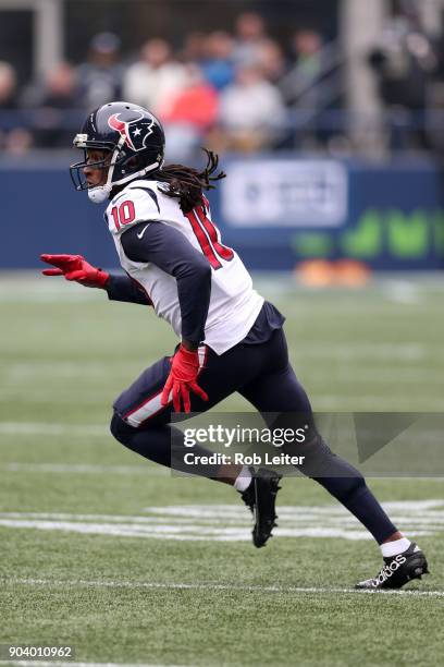 DeAndre Hopkins of the Houston Texans in action during the game against the Seattle Seahawks at CenturyLink Field on October 29, 2017 in Seattle,...