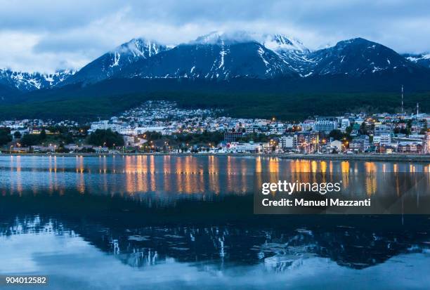 ushuaia after sunset - ushuaia stock-fotos und bilder