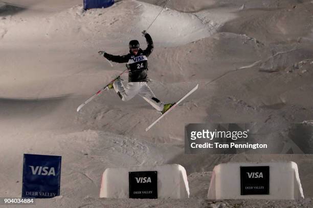 Troy Tully of the United States competes in the Men's Moguls Finals during the 2018 FIS Freestyle Ski World Cup at Deer Valley Resort on January 11,...