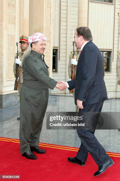 Masoud Barzani bei einem Treffen mit dem schwedischen Premierminier Stefan Löfven zu Gesprächen über die unterstützung der Kurgen im Kampf gegen die...