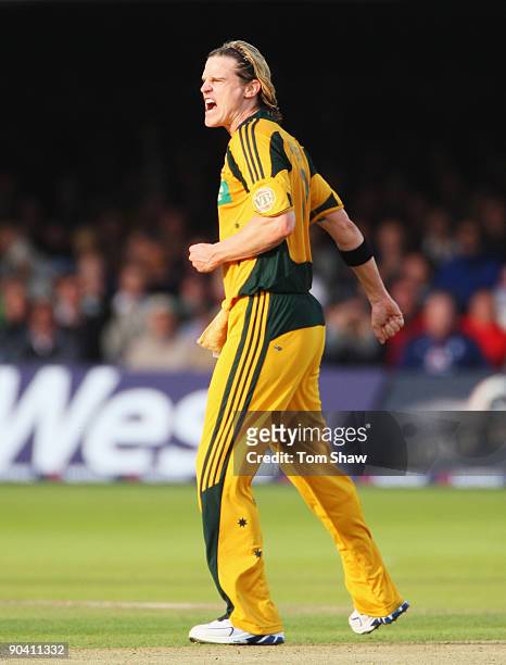 Nathan Bracken of Australia celebrates the wicket of Ryan Sidebottom of England during the 2nd NatWest One Day International between England and...
