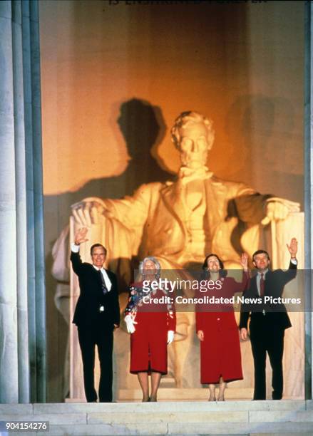 At the Lincoln Memorial, US President-Elect George HW Bush and Vice President-Elect Dan Quayle , along with their wives, Barbra Bush and Marilyn...