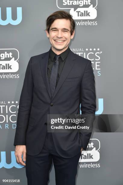 Jason Ralph Career 314 Ralph Barker Photos & High Res Pictures - Getty Images