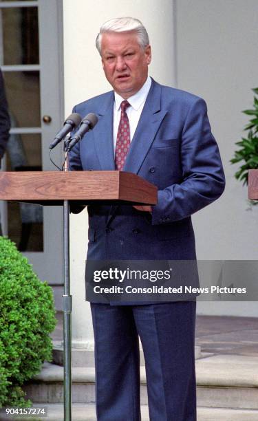 Russian President Boris Yeltsin speaks during a press conference in the White House's Rose Garden, Washington DC, June 16, 1992. Along with US...